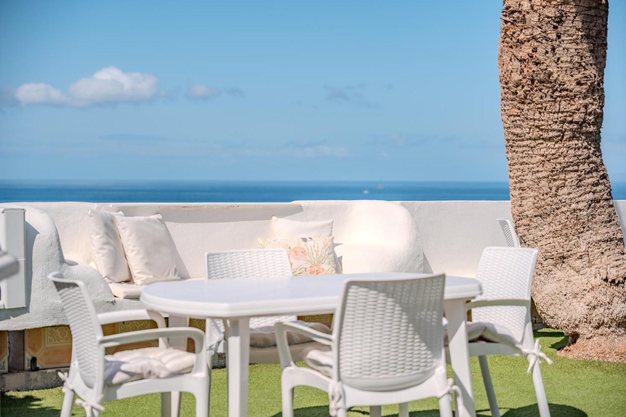 Villa Blanca Callao Salvaje Exterior photo