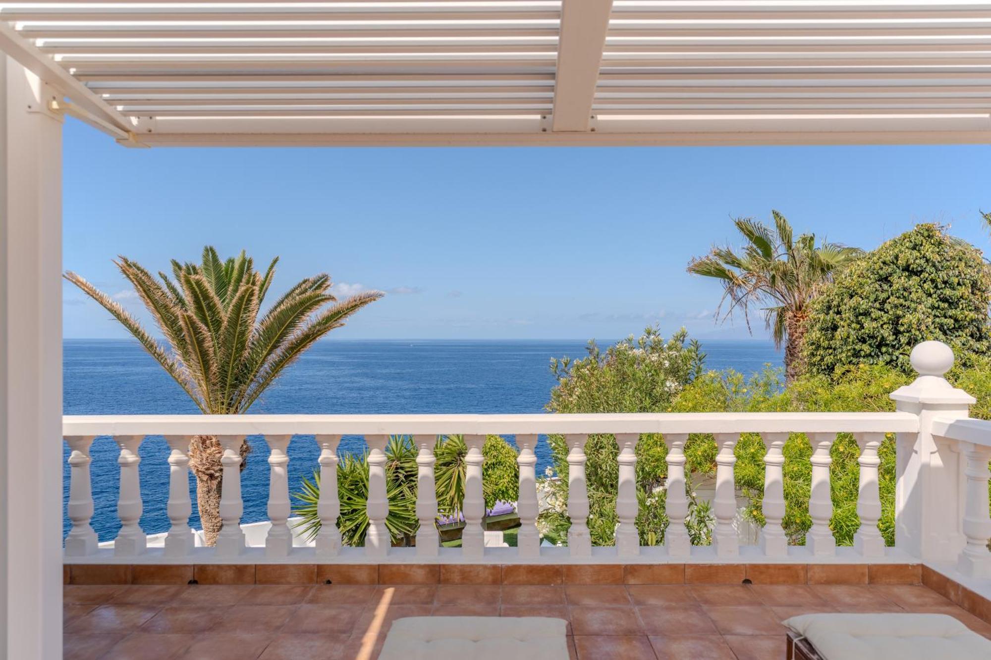 Villa Blanca Callao Salvaje Exterior photo
