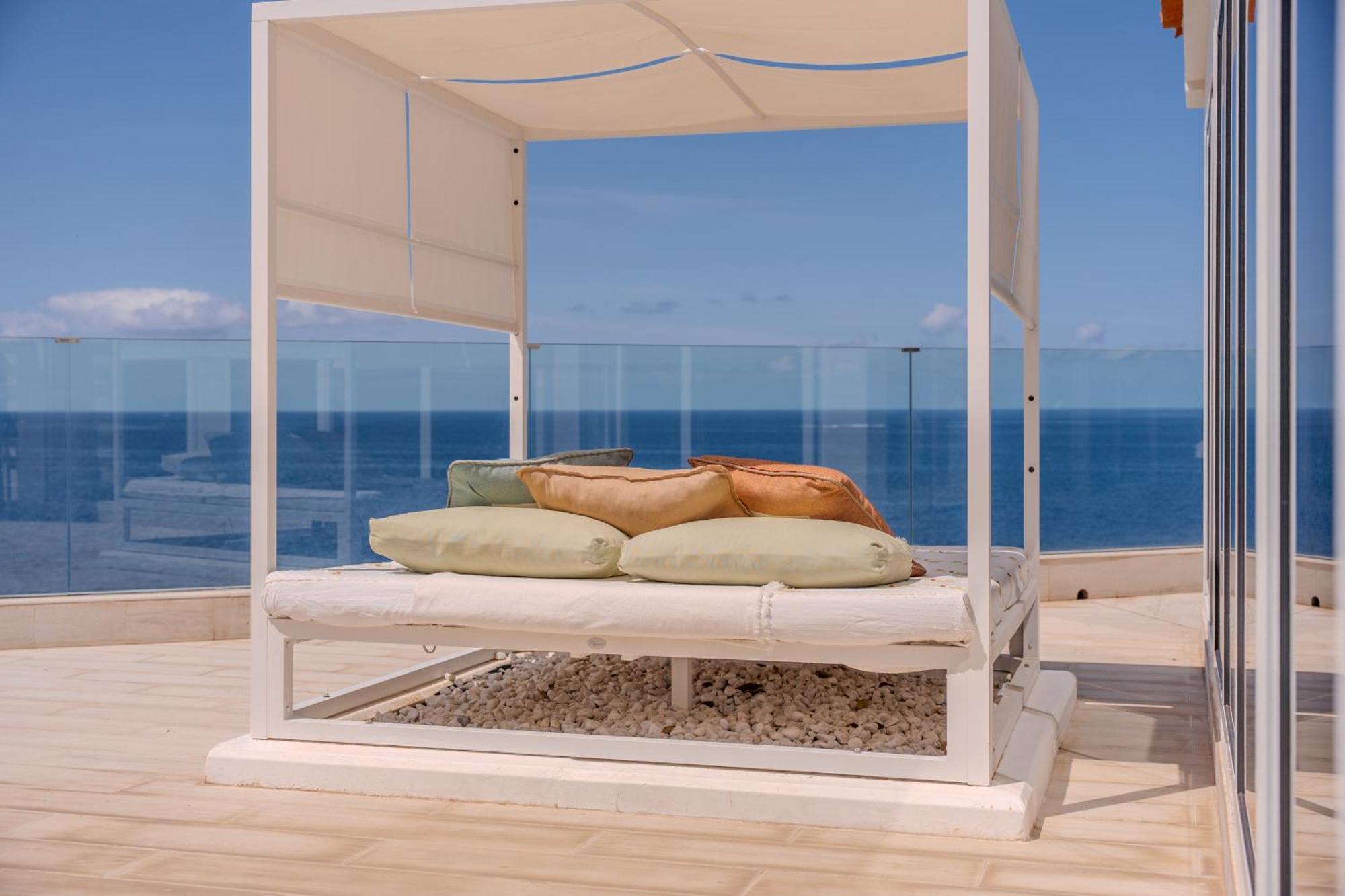 Villa Blanca Callao Salvaje Exterior photo